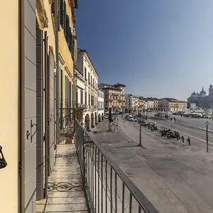 Palazzo Carpediem-prato Della Valle Padwa